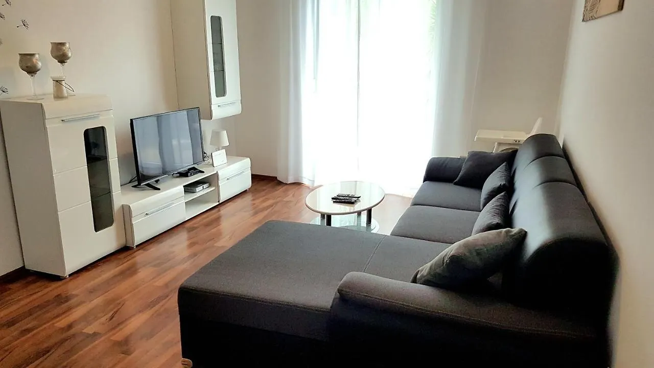 Apartment Adrijana Medulin 0*,